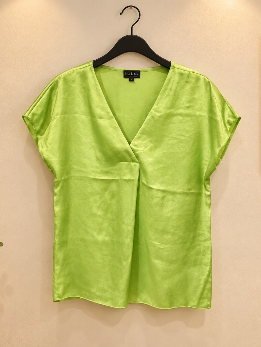 h.i.t.c. Lime Satin V-Neck Short Sleeve Blouse